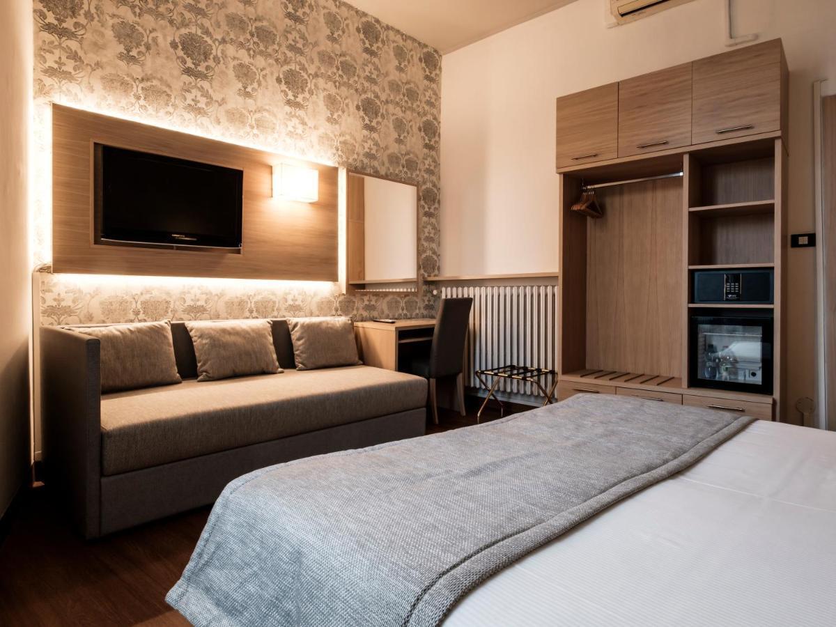 Hotel Accademia Bologna Esterno foto