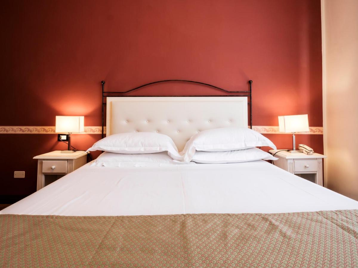 Hotel Accademia Bologna Esterno foto