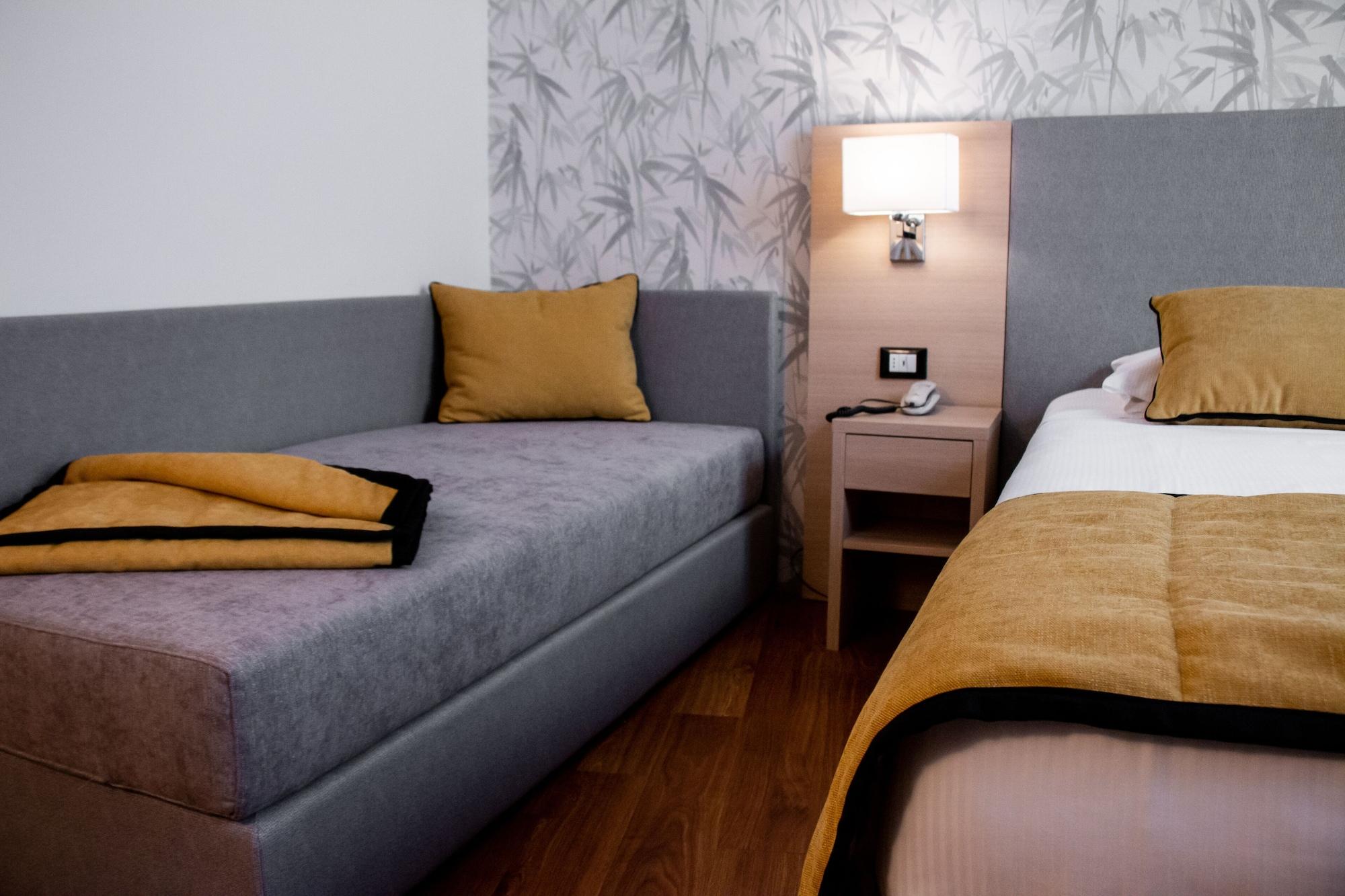 Hotel Accademia Bologna Esterno foto