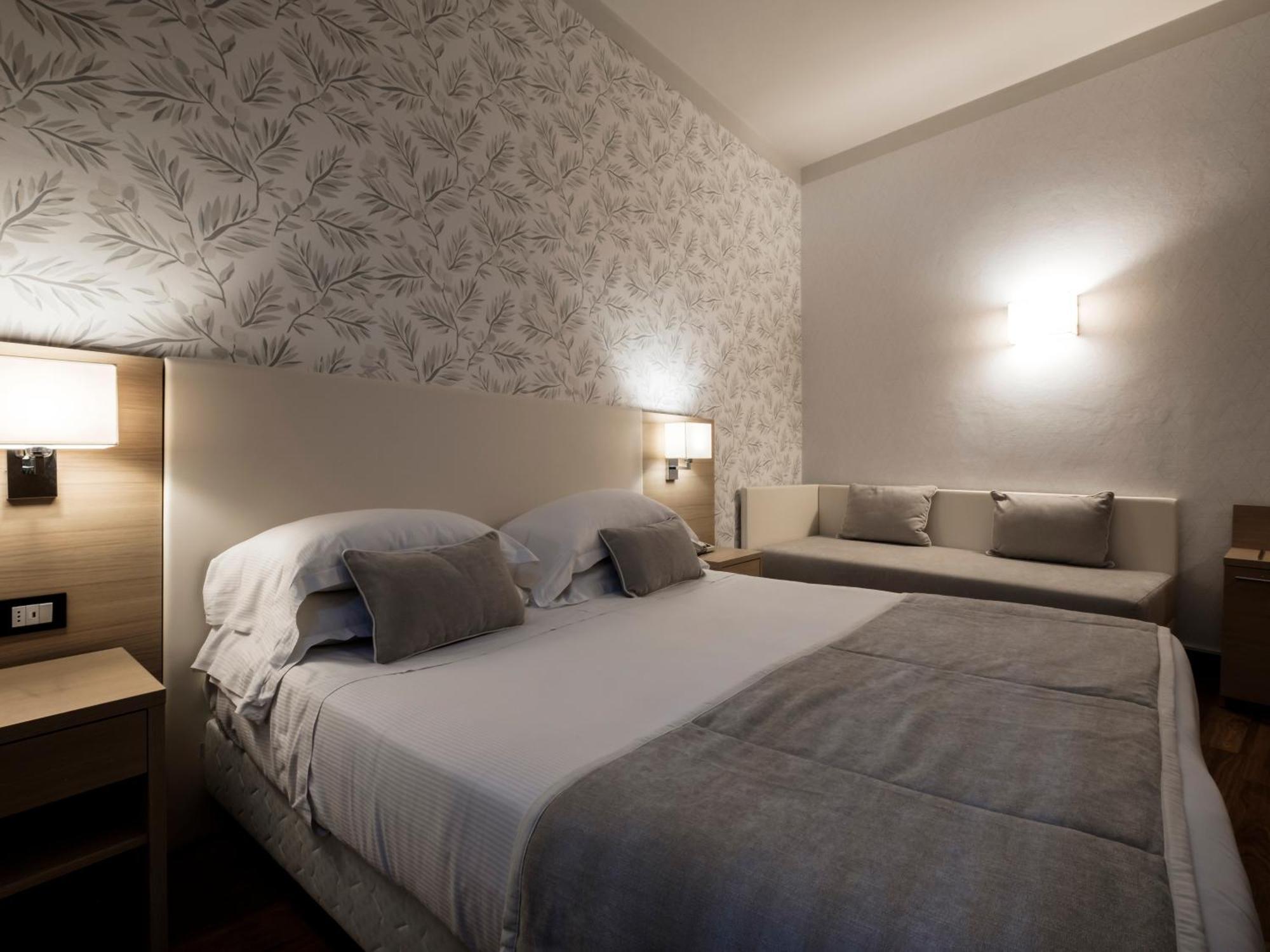 Hotel Accademia Bologna Esterno foto