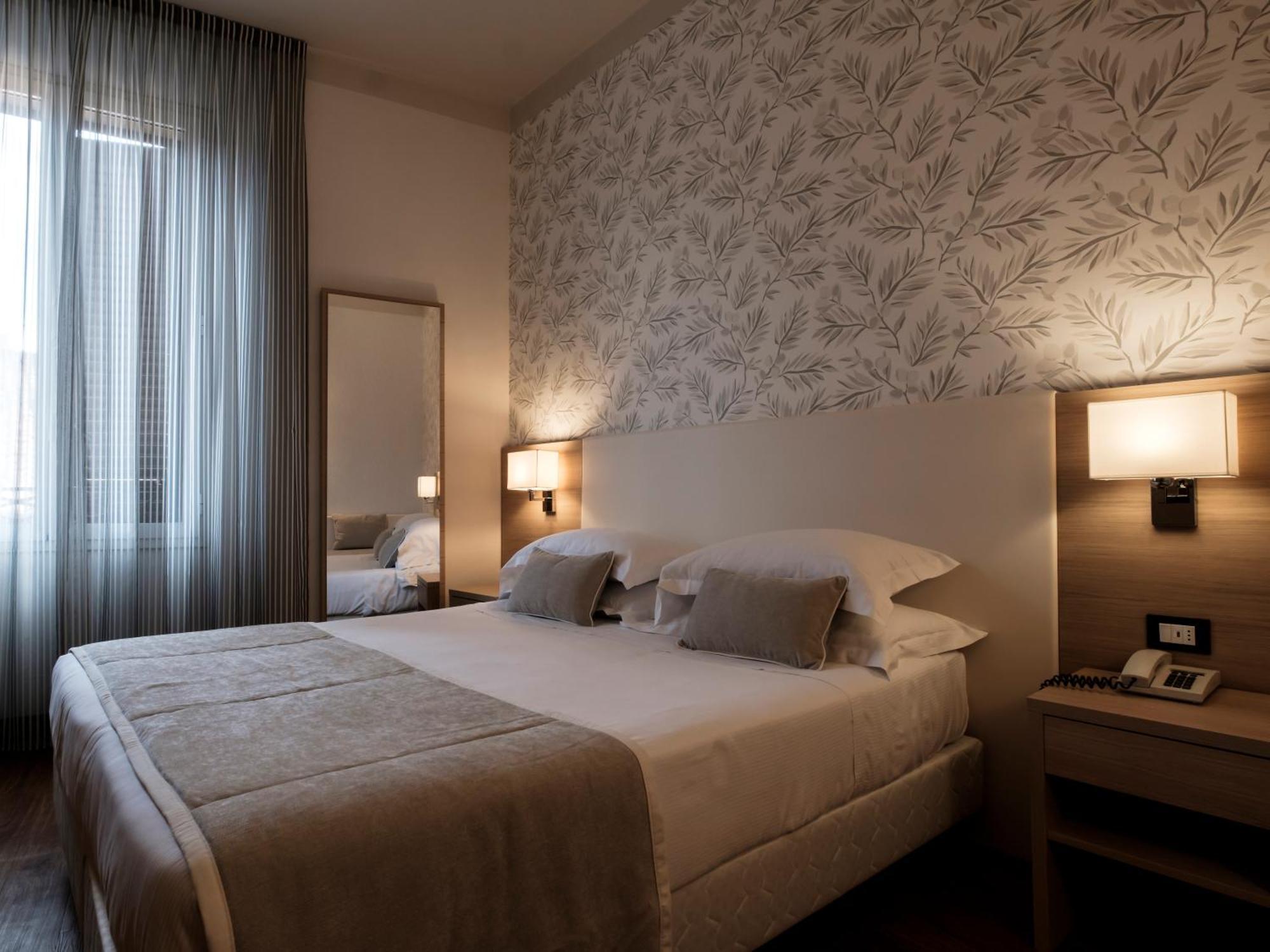 Hotel Accademia Bologna Esterno foto