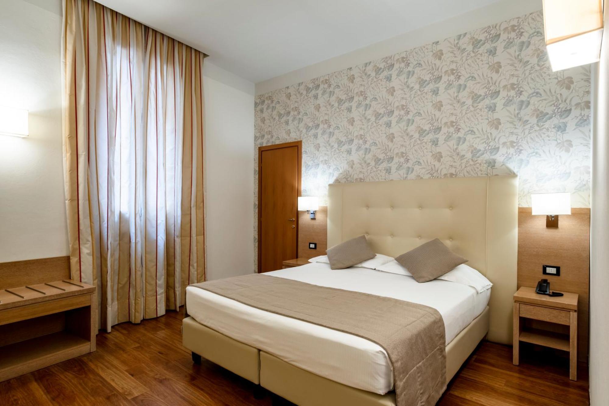 Hotel Accademia Bologna Esterno foto